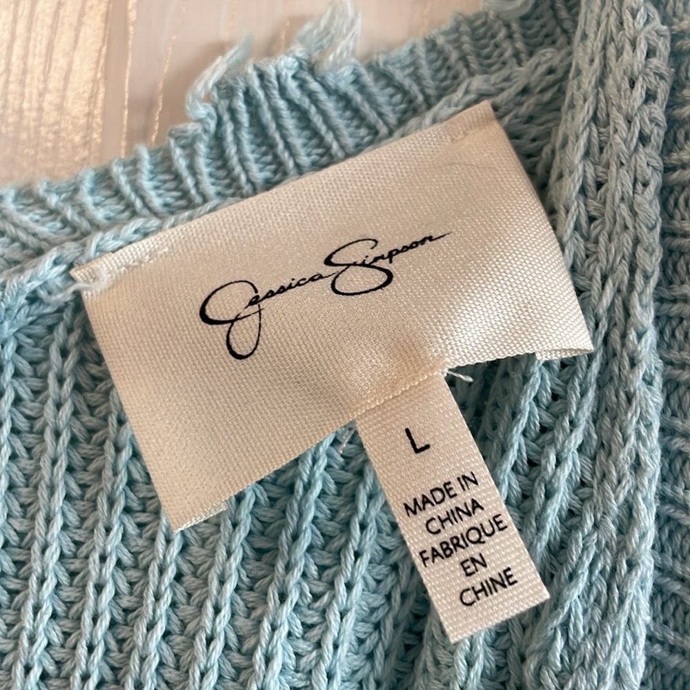 ❤️ 5/$25 - Jessica Simpson crop sweater - Sz L - Picture 2 of 4